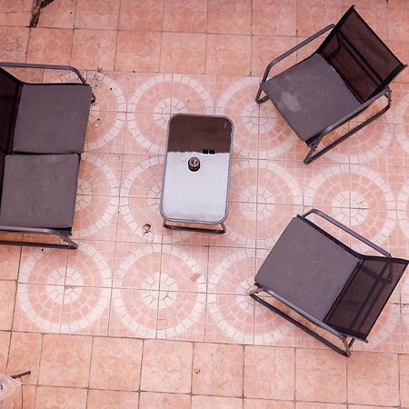 Appartement tout équipé 2 chambres à 15 min des plages 4 à 6 personnes Béziers Exterior foto