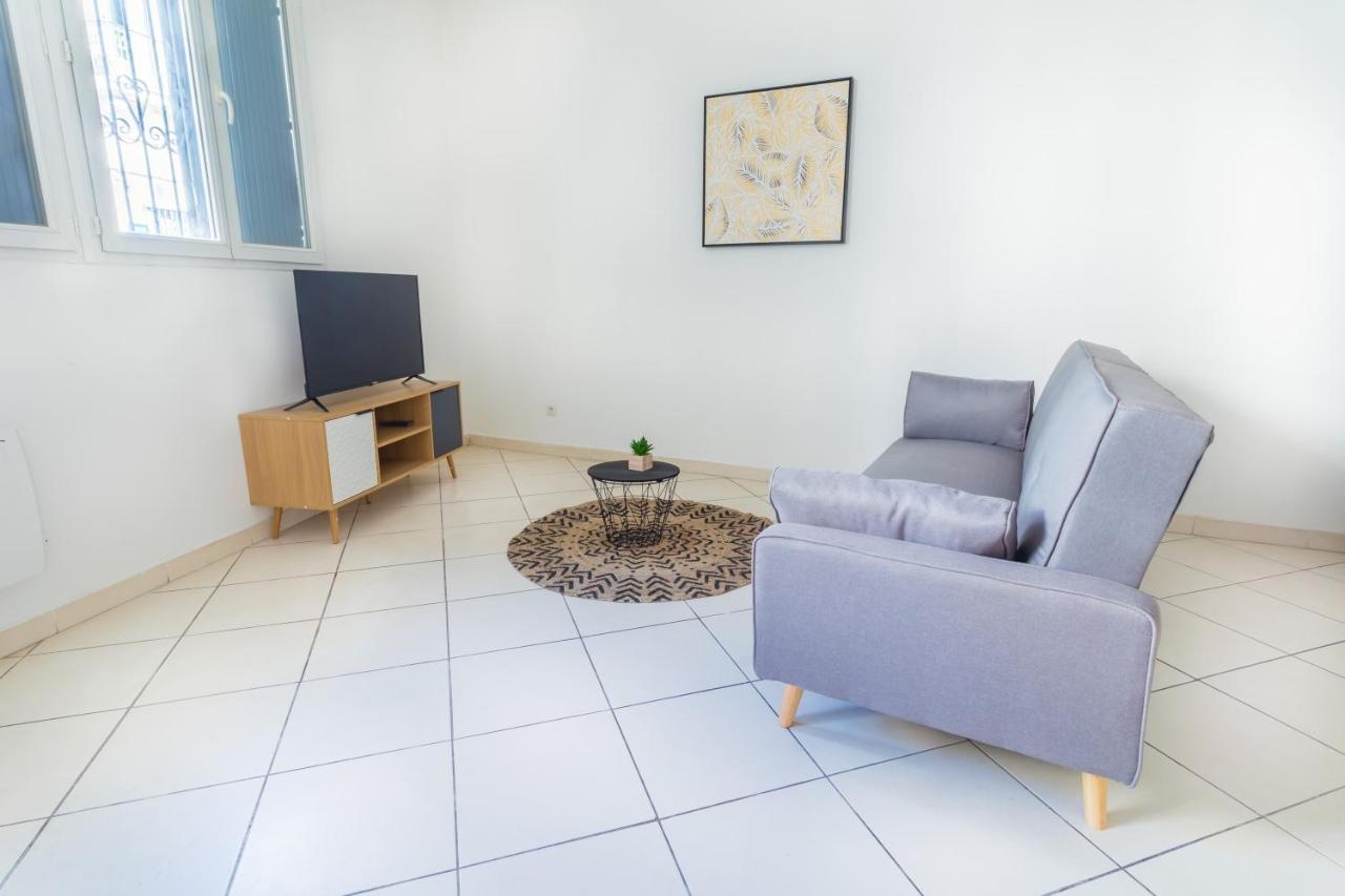 Appartement tout équipé 2 chambres à 15 min des plages 4 à 6 personnes Béziers Exterior foto